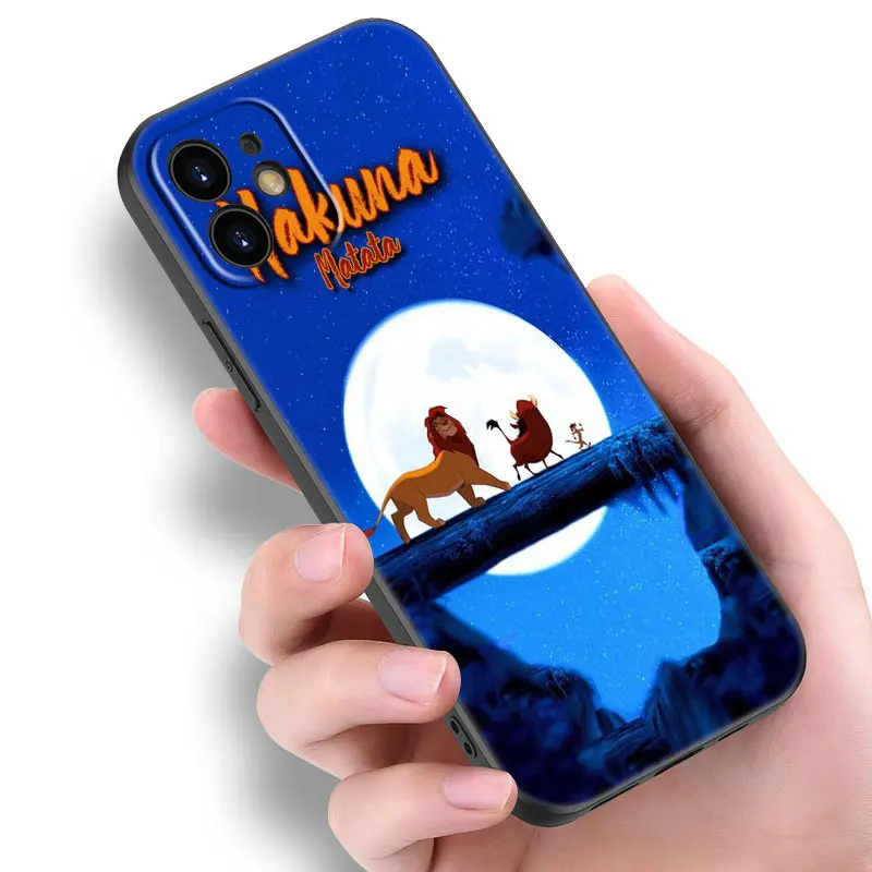 Hakuna Matata The Lion King Simba Black Phone Case For Apple iPhone 14 12 13 Mini 11 Pro XR X XS MAX 6S 7 8 Plus 5S SE 2020 2022