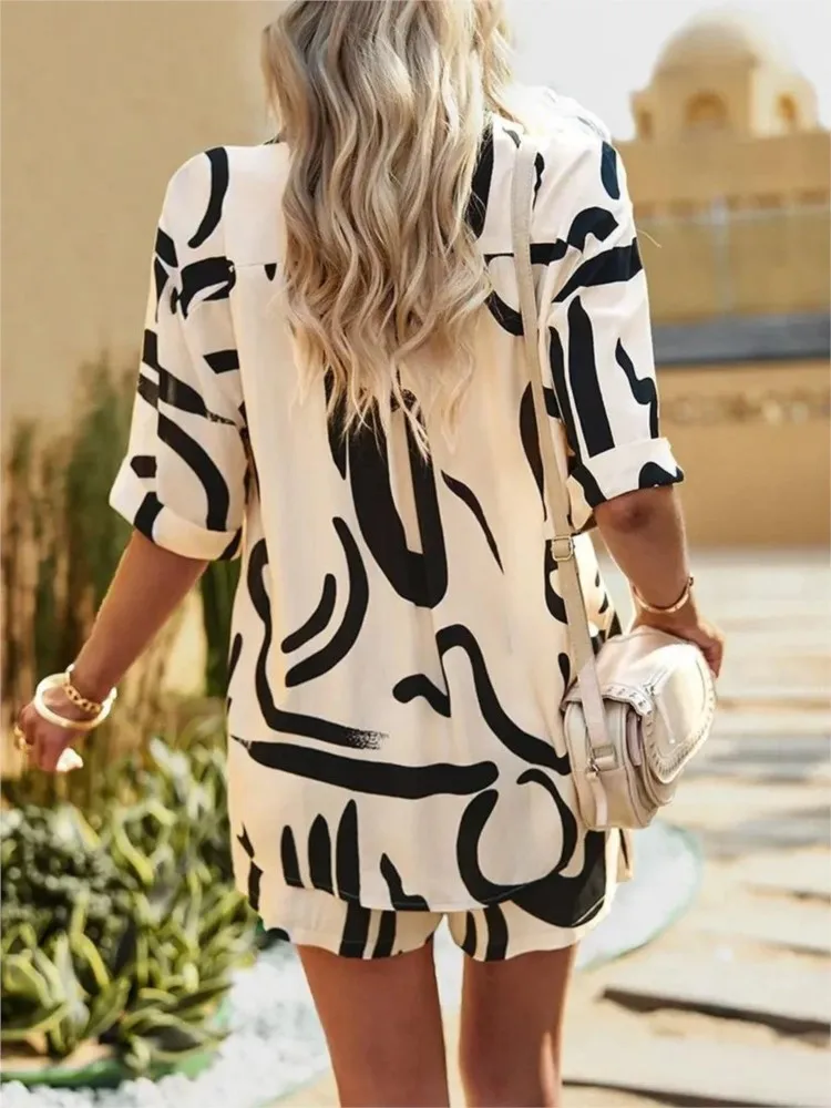 Elegant Single Breasted Lapel Half Sleeved Shirt Elastic Waist Tie Shorts Two Piece Set 2024 New Casual Print Shirt Suit Women