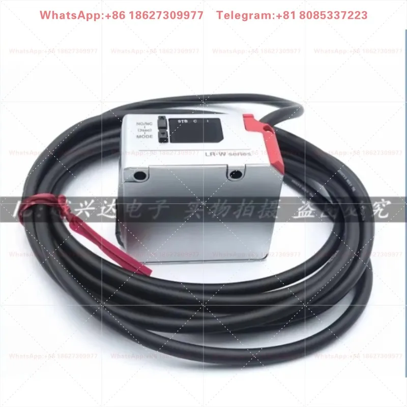 LR-W500/LR-W70/LR-WF10 C New Original Color Code Photoelectric Sensor for Industrial Automation & Packaging
