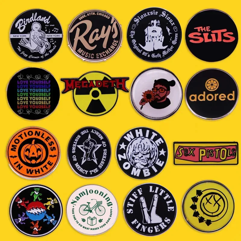 High Quality Rock Band Brooch Punk Heavy Metal Music Badge Denim Jacket Sweater Backpack Pin Fashion Accessories Wholesale