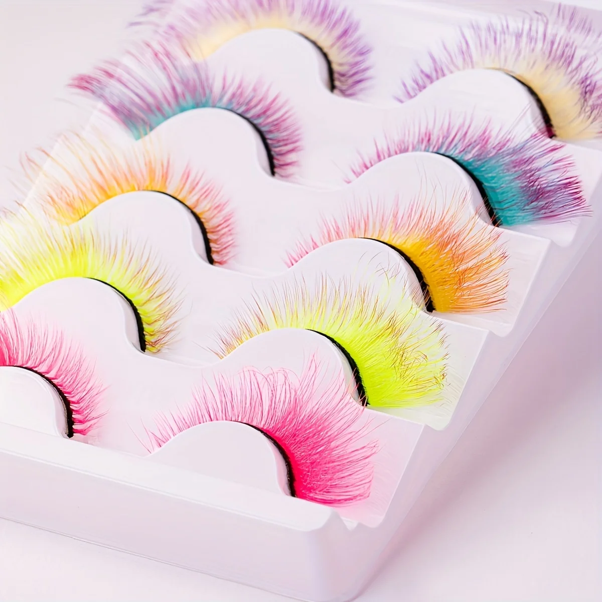 5 Pairs Colored Lashes Cat Eye False Lashes Faux Mink Lashes With Color Natural Fluffy Eyelashes suited Cosplay Makeup Tool