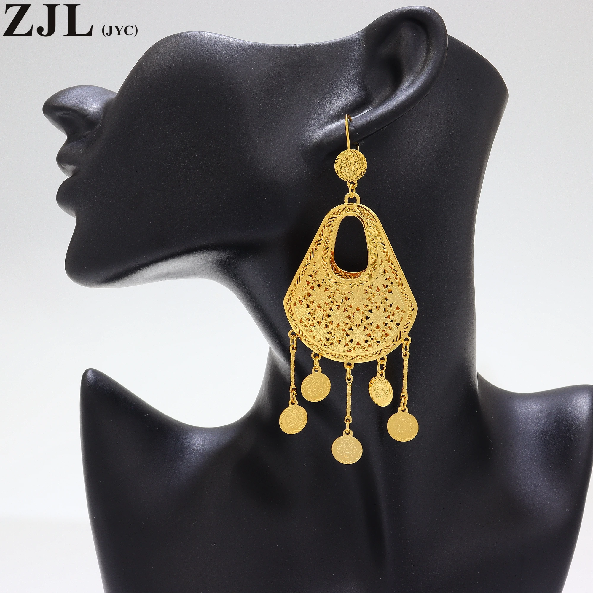 

Retro Boho Hollow Dangle Flower Carving Round Coin Earrings Luxury Style 18K Gold Plated Jewelry Trendy Female Earrings