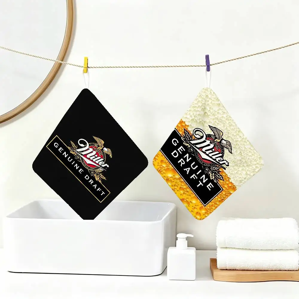 M-Miller Pattern Thickened Polyester Cotton Hanging Towel, High Absorbent Hand Wiping Towel for Indoor Use