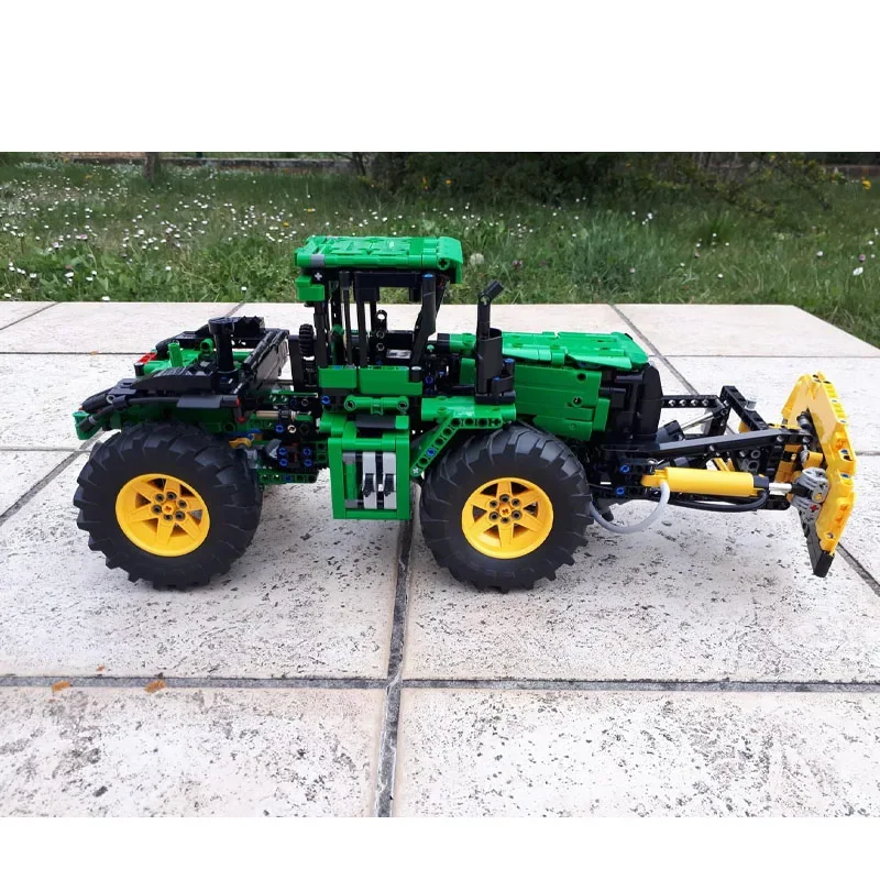 MOC-159458 Modello di blocco di trattore agricolo cittadino, 1409 parti, regalo giocattolo di compleanno per bambini per ragazzi