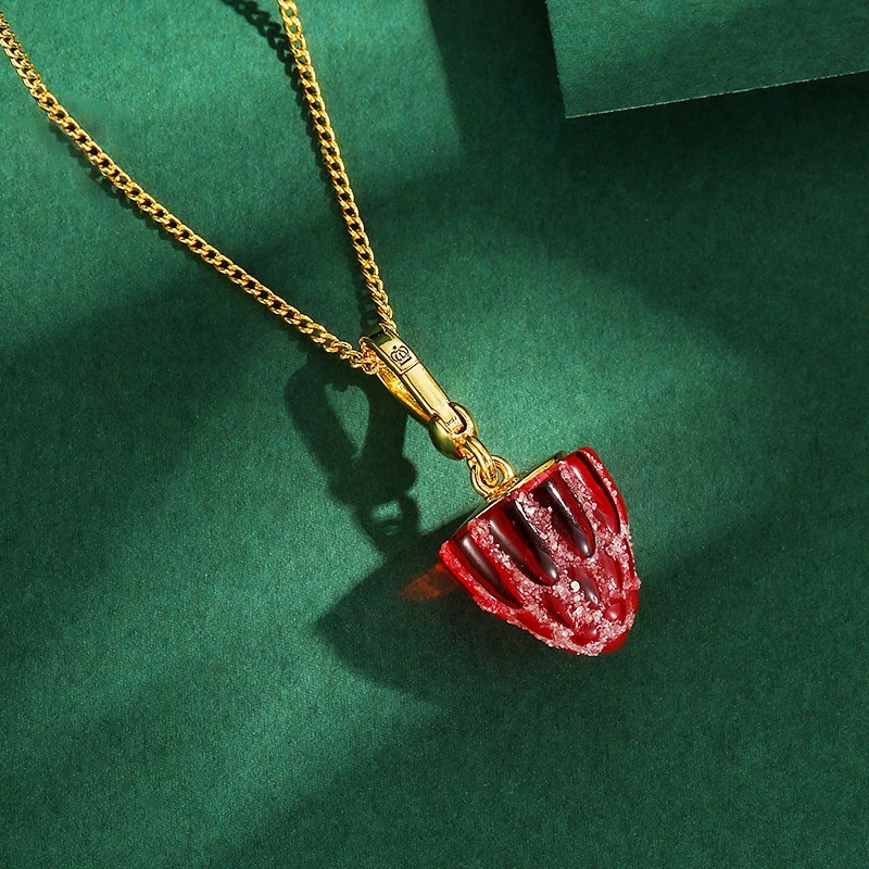 

1Pc Sweet And Elegant Acrylic Red Strawberry Pendant, Fruit Bag Decorative Keychain, Personality Trend Necklace Jewelry Gifts