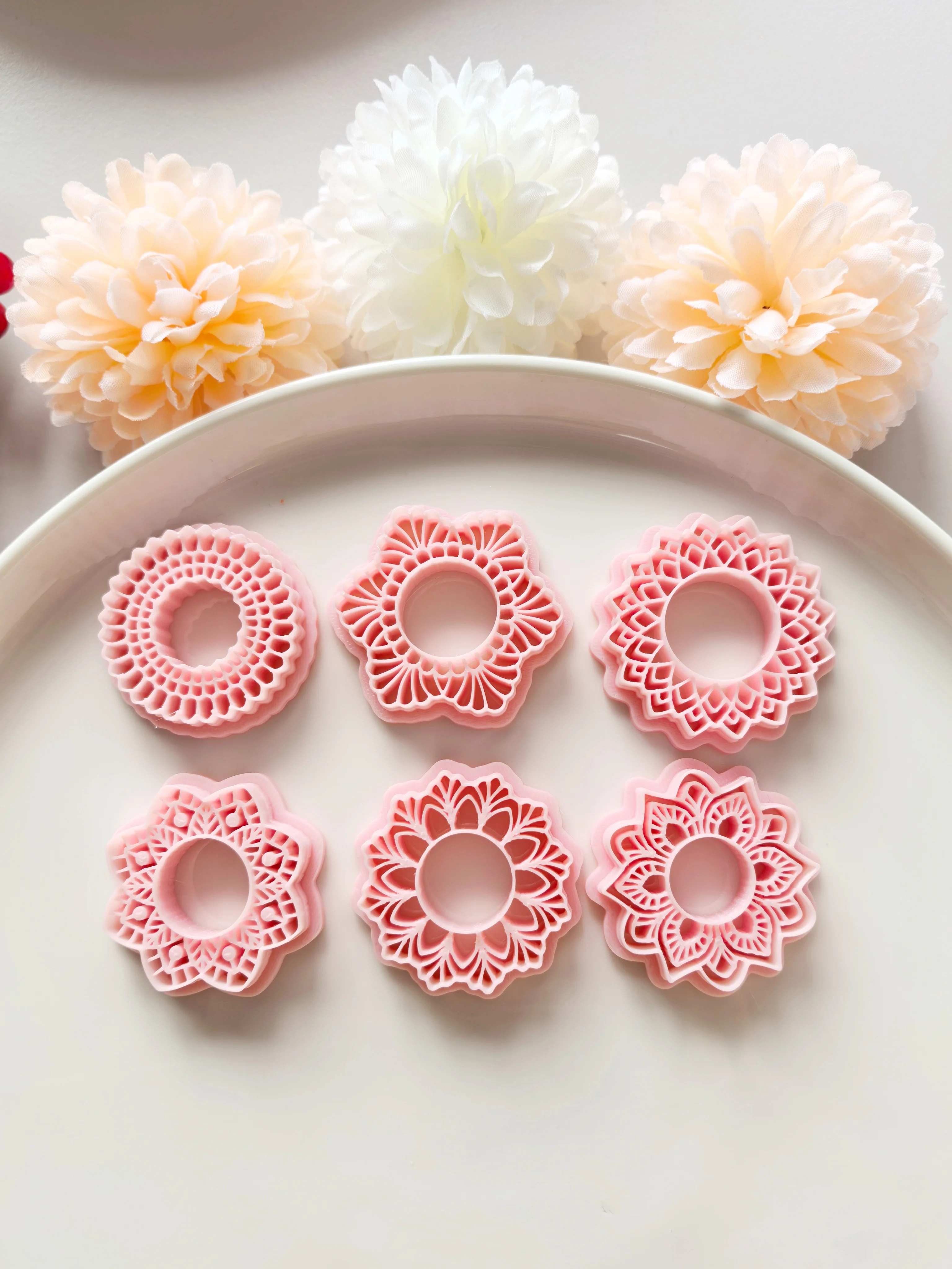 

Mandala Wreath Series Polymer Clay Cutter Clay Cutting Molds DIY Earrings Jewelry Making Hand Tools Soft Clay Tools Set