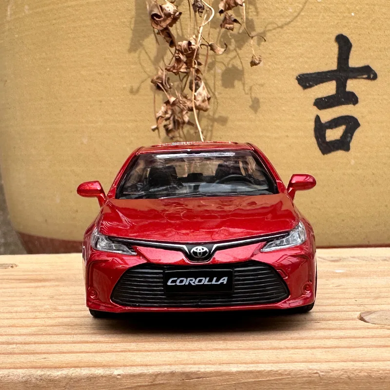 1:43 Toyota Corolla Alloy Car Diecasts & Toy Vehicles Car Model Miniature Scale Model Car For Children