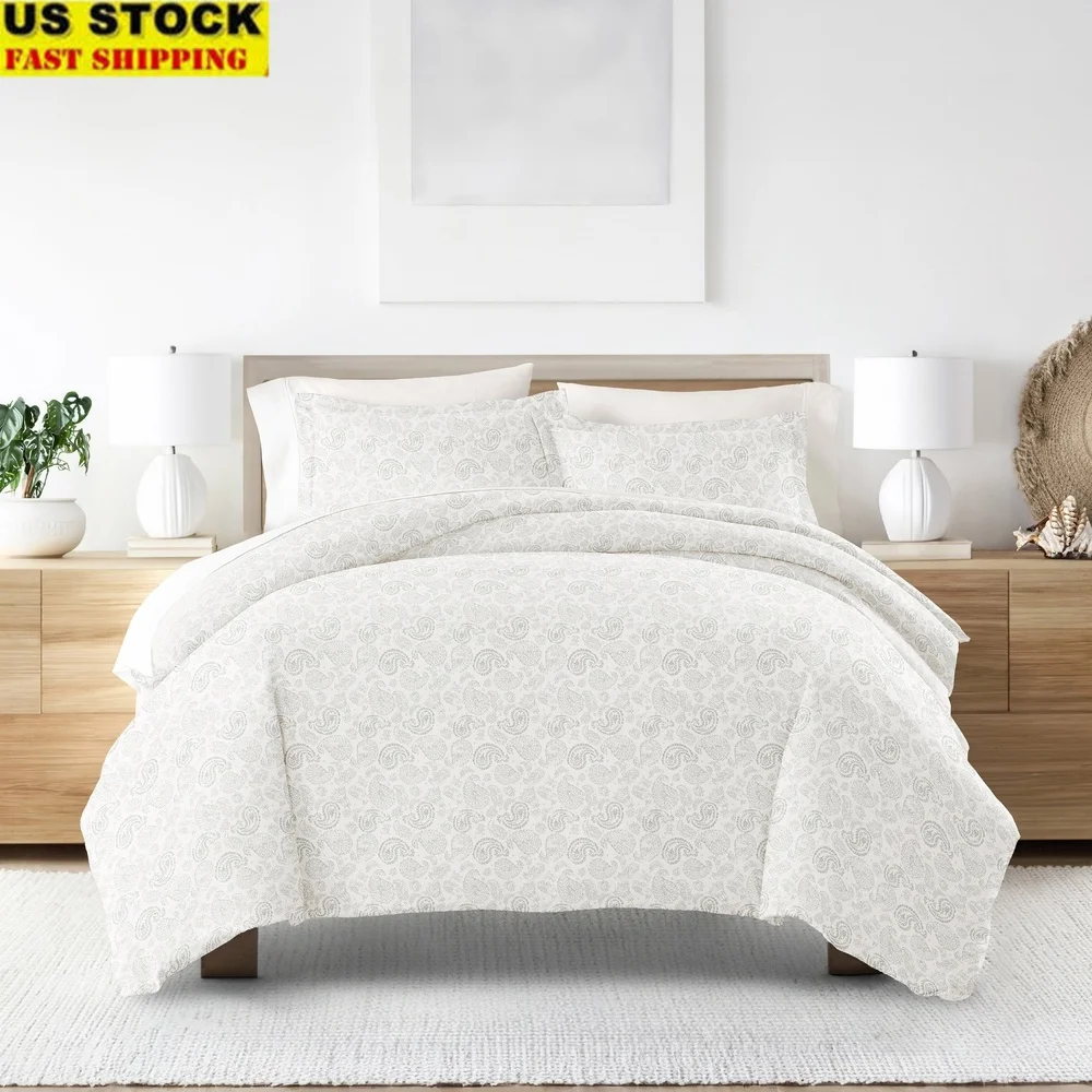

Light Gray Microfiber 3-Piece Duvet Cover Set King Hypoallergenic Soft Durable Breathable Easy Care Machine Washable