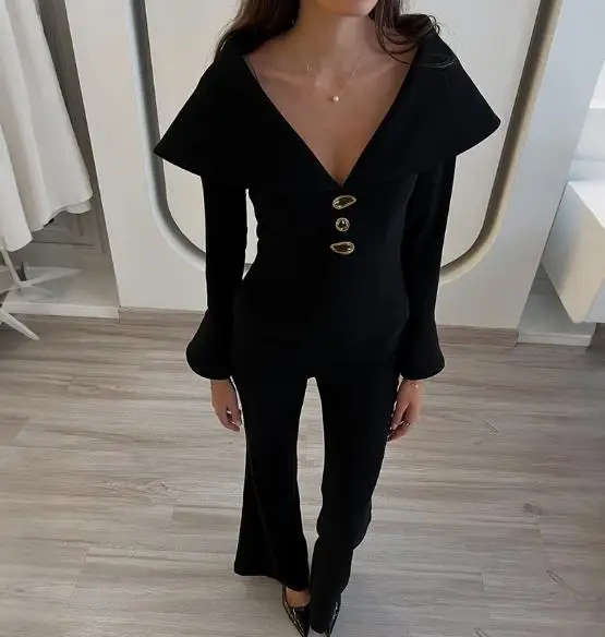 2025 가을 겨울 신상 레트로 블랙 섹시 브이넥 슬림핏 탑 우아한 분위기, 허리 조임 플레어 팬츠