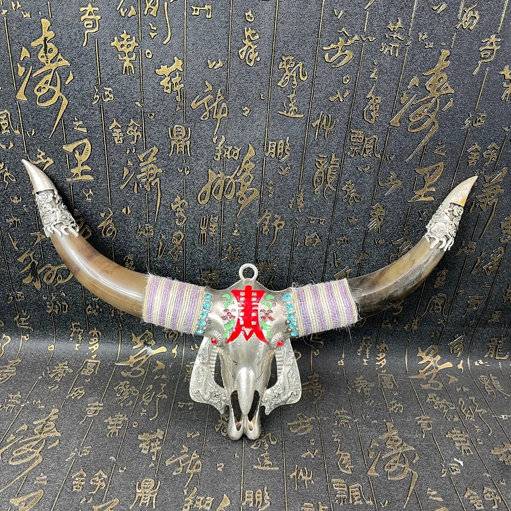 

Ретро тибетское и серебряное племя, голова крупного рогатого скота, тотемный реквизит, украшения Xizang, подвесные украшения для дома