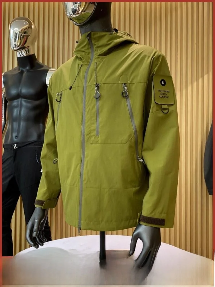 

Свободная посадка для спорта на открытом воздухе для мужчин, осенний сезон, водонепроницаемая нейлоновая повседневная куртка с капюшоном и застежкой-молнией