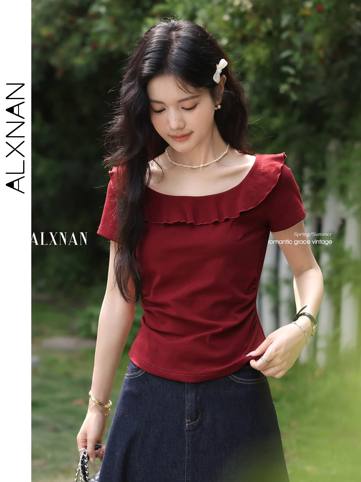 ALXNAN Women's Vintage Red T-shirt 2025 Summer Short Sleeve Cotton T-shirt Elegant Ruffle Collar Slim-fit Tops Ladies L551108