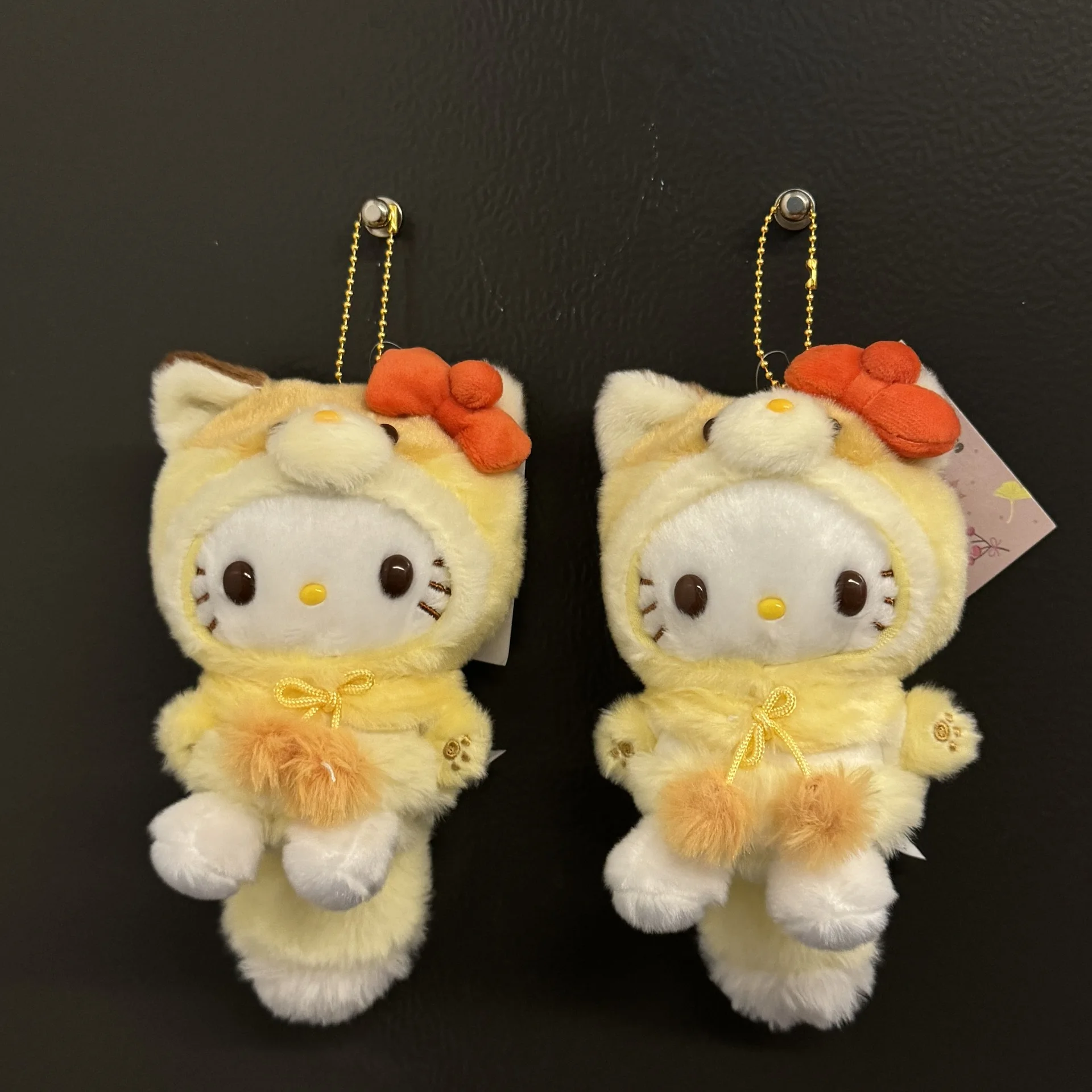 พวงกุญแจตุ๊กตาเฮลโลคิตตี้ ฟ็อกซ์ คลอธส์ ของเล่นน่ารักๆ สำหรับเด็ก ของขวัญวันเกิด  จี้กระเป๋าเฮลโลคิตตี้  งาน DIY