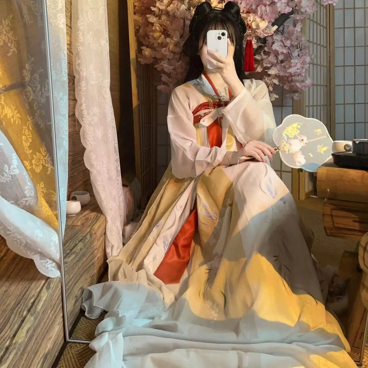 전통 Hanfu 여성 당나라 Hanfu【Sijin】-꽃무늬가 있는 저렴한 Qixiong Ruqun 드레스(정통 중국 스타일)