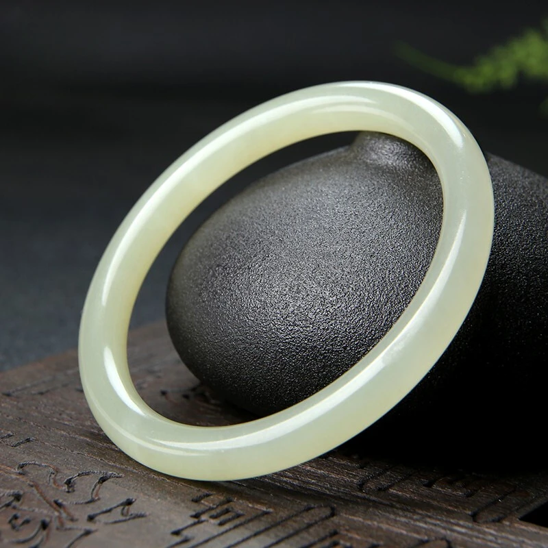 Natural Hetian Jasper Bracelet Green  White Jade Fine Round Female Jingle Bangles Fashion Exquisite Luxury Jewelry Holiday Gifts