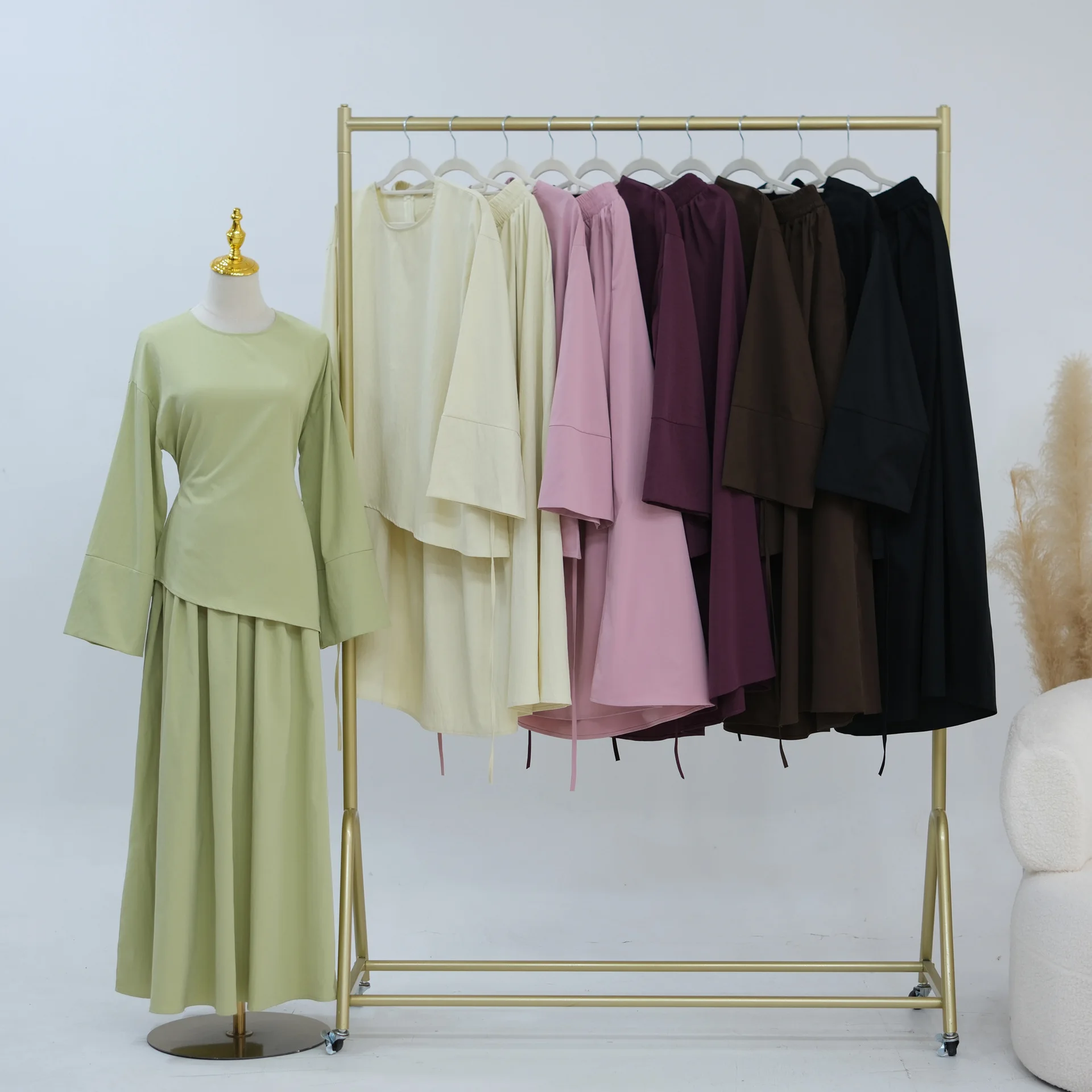 

Women Eid Blouse Long Skirts 2 Piece Sets Muslim Modest Outfits Morocco Dubai Tops Dress Abaya Ensemble Ramadan Islam Clothing