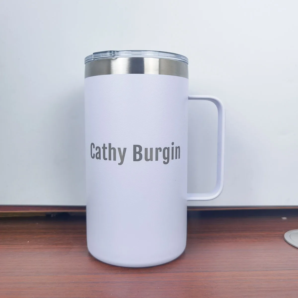 

Name Custom 304 Stainless Steel Water Bottle Double Layers Coffee Mug Milk Cup With Plastic Lid And Handle 24oz Mug