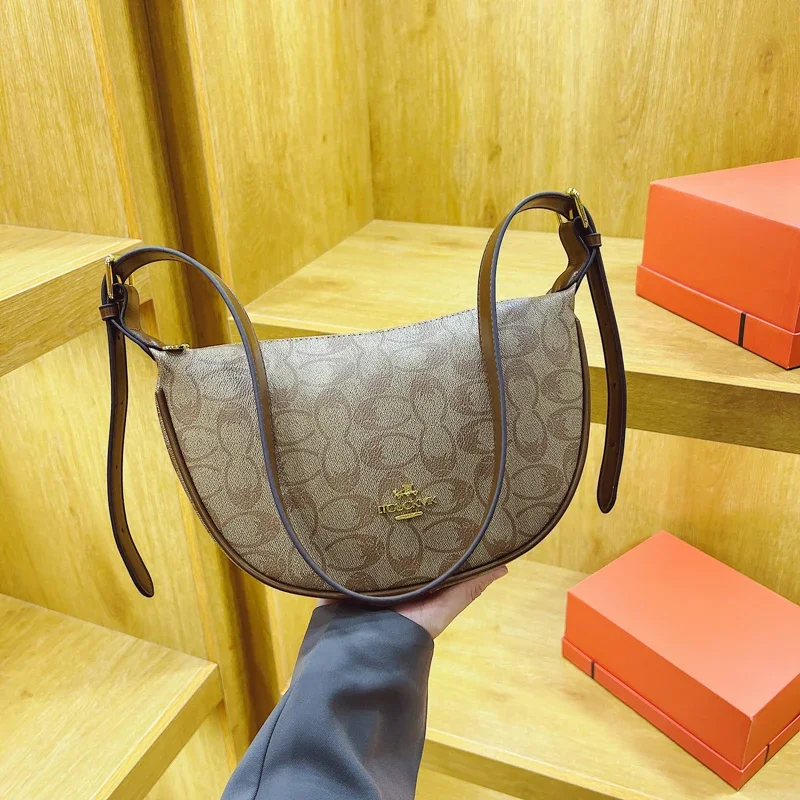 

Elegant Large Capacity Leather Tote Bag Vintage Minimalist Crossbody Handbag Designer Letter Logo Stylish Commuter Purse