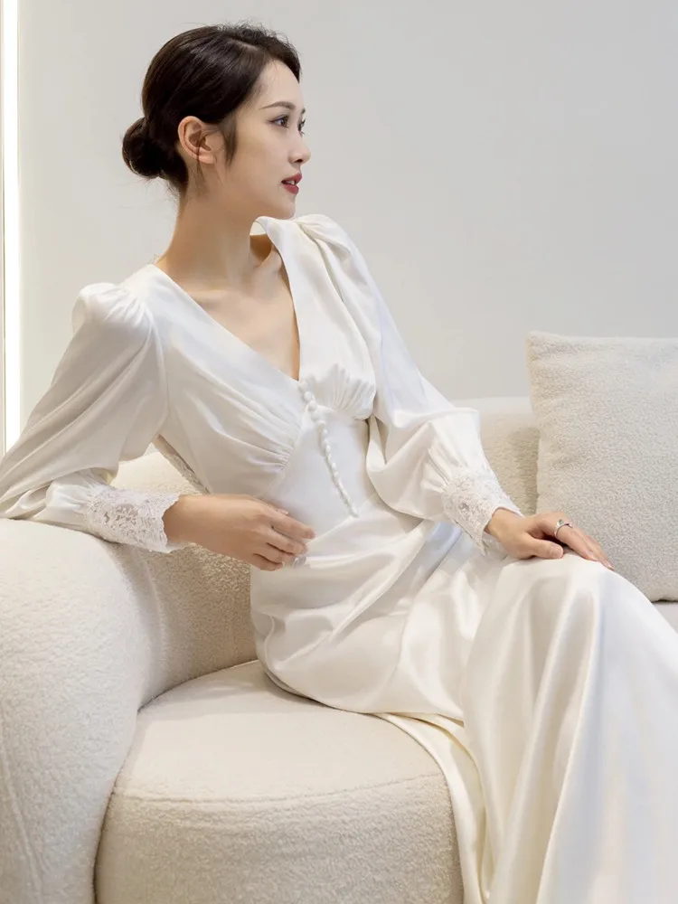 Robe Cheongsam en dentelle dos nu pour femme, robe de mariée élégante, robe longue à col en V, robe de mariée Qipao, robe de soirée 123, satin Qipao, robe éducative