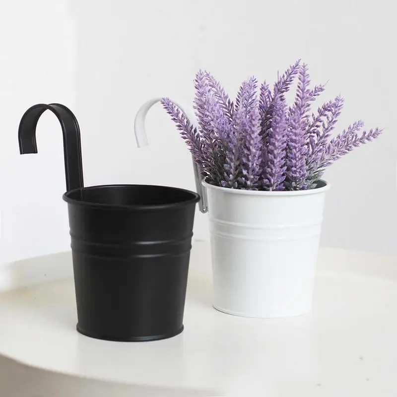 Metal Iron Hanging Flower Pot Vase Wall Hang Planter Bucket Hang Balcony Garden Planter Hanger Home Balcony Decoration