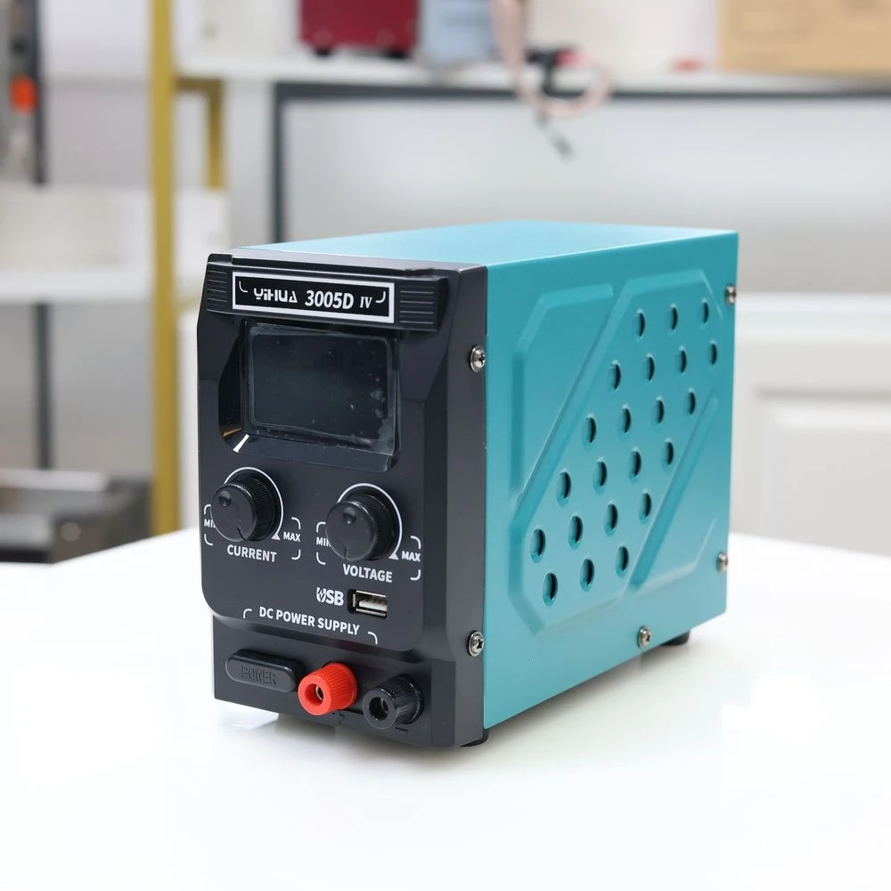 

YIHUA 3005D-IV Adjustable LED Display Highly Stable Regulated Voltage High Power Capacity 30V 5A DC Power Supply