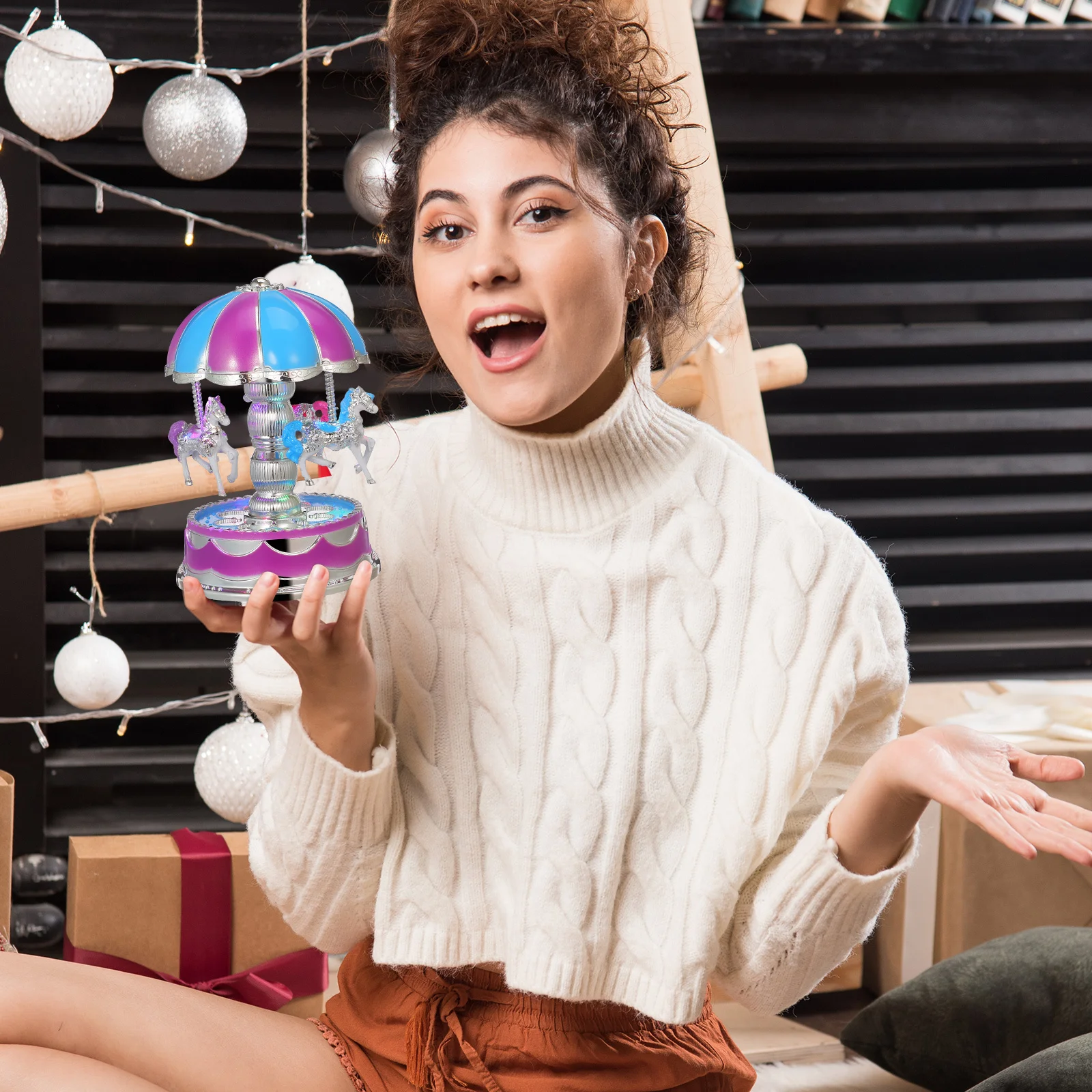 

Rotating Music Box in Purple Castle Design LED Glow Romantic Atmosphere Lamp for Anniversary Present Music Box