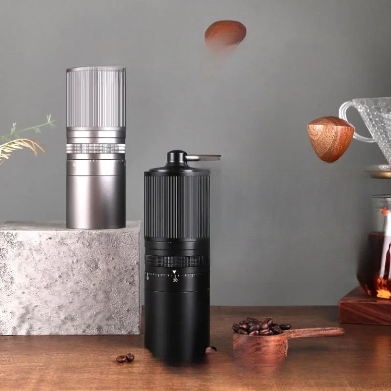 

Manual Coffee Grinders Hand-Operated Ergonomic Beginners Operate Practical Base Adjustable Slim Iron Deflector Large-Capacity