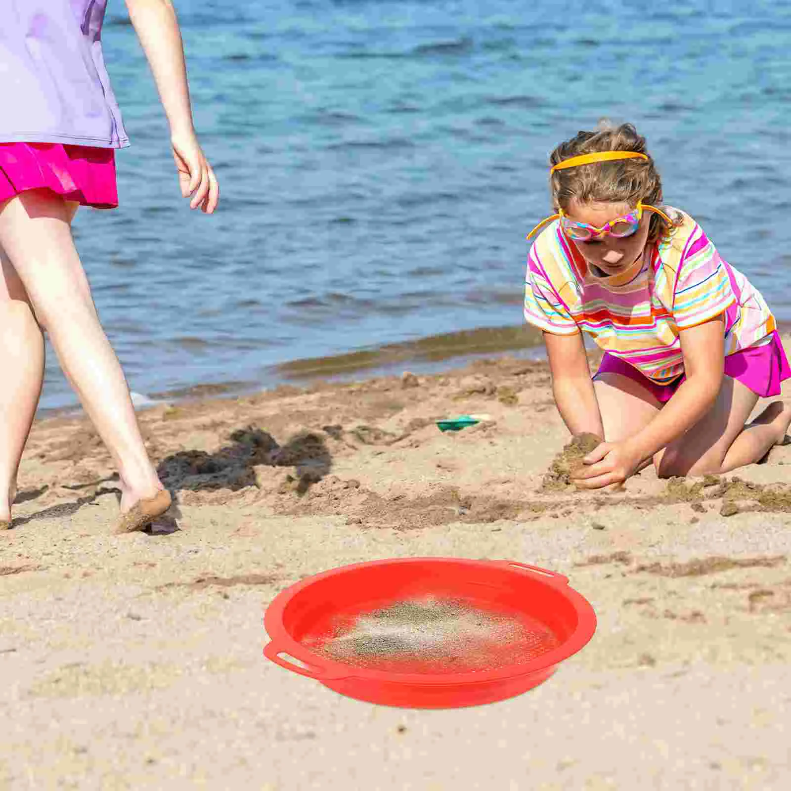 Setaccio per schermo con sabbia da spiaggia, giocattoli in plastica, setaccio per bambini, elementi essenziali per le vacanze