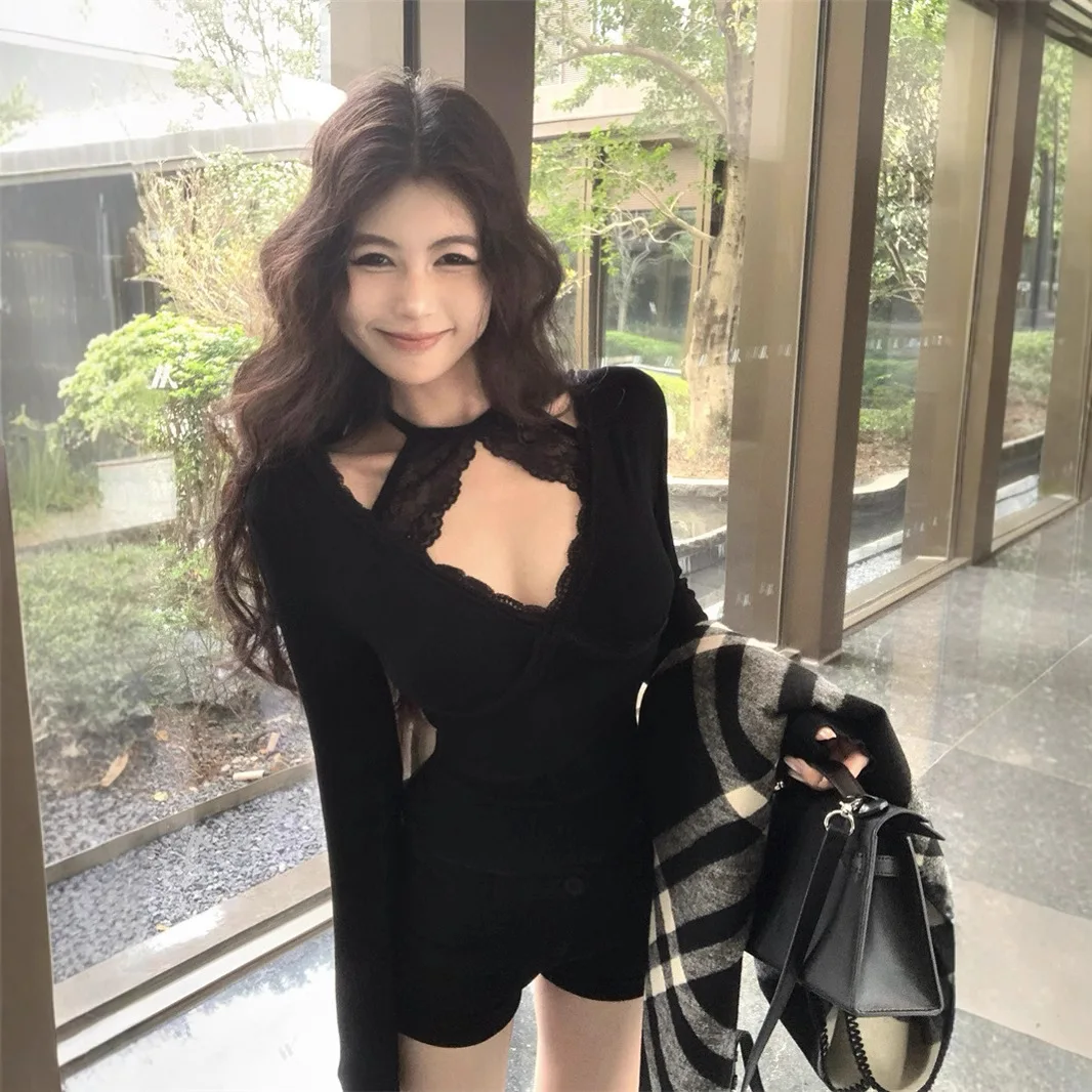 High Quality Hot Selling Wholesale Lace Patchwork Long Sleeved T-shirt for Women Spring Autumn Slim Fit Pure Desire Base Top Y2K