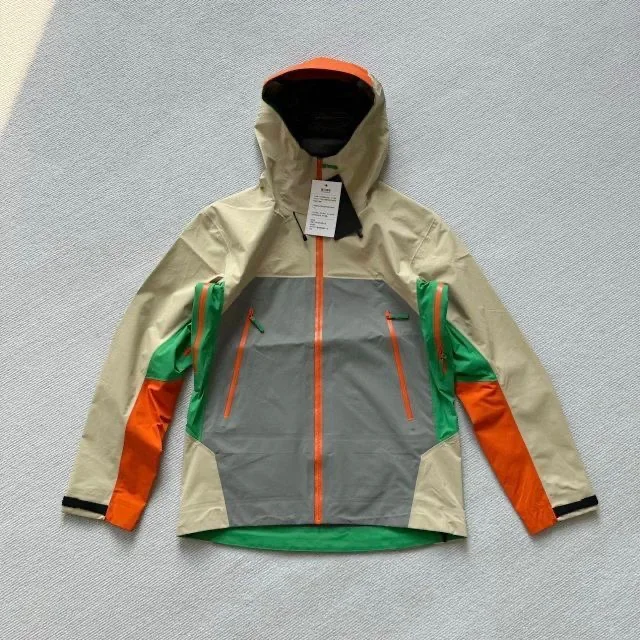 Outdoor Mountaineering Hiking Hard Shell Jacket 2024 Autumn Patchwork Hoody Lightweight Skiing Outwear Coat Top Quality