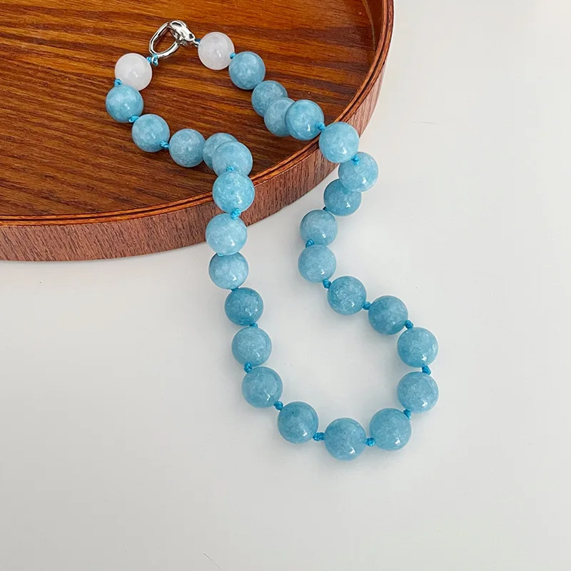 

2025 New Arrival Autumn Duobaan Aquamarine Beaded Fresh Necklace Niche Unique Fresh Sense Necklace Statement Clavicle Chain