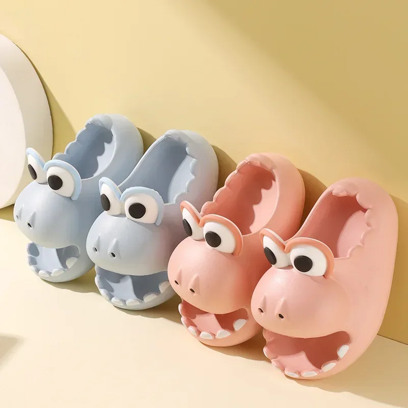 Child Summer Slippers Anti-slip Lightweight Kids Girls Beach Sandal Fashion Boys Cute Cartoon Dinosaur Soft Sole Quick Dry Shoes