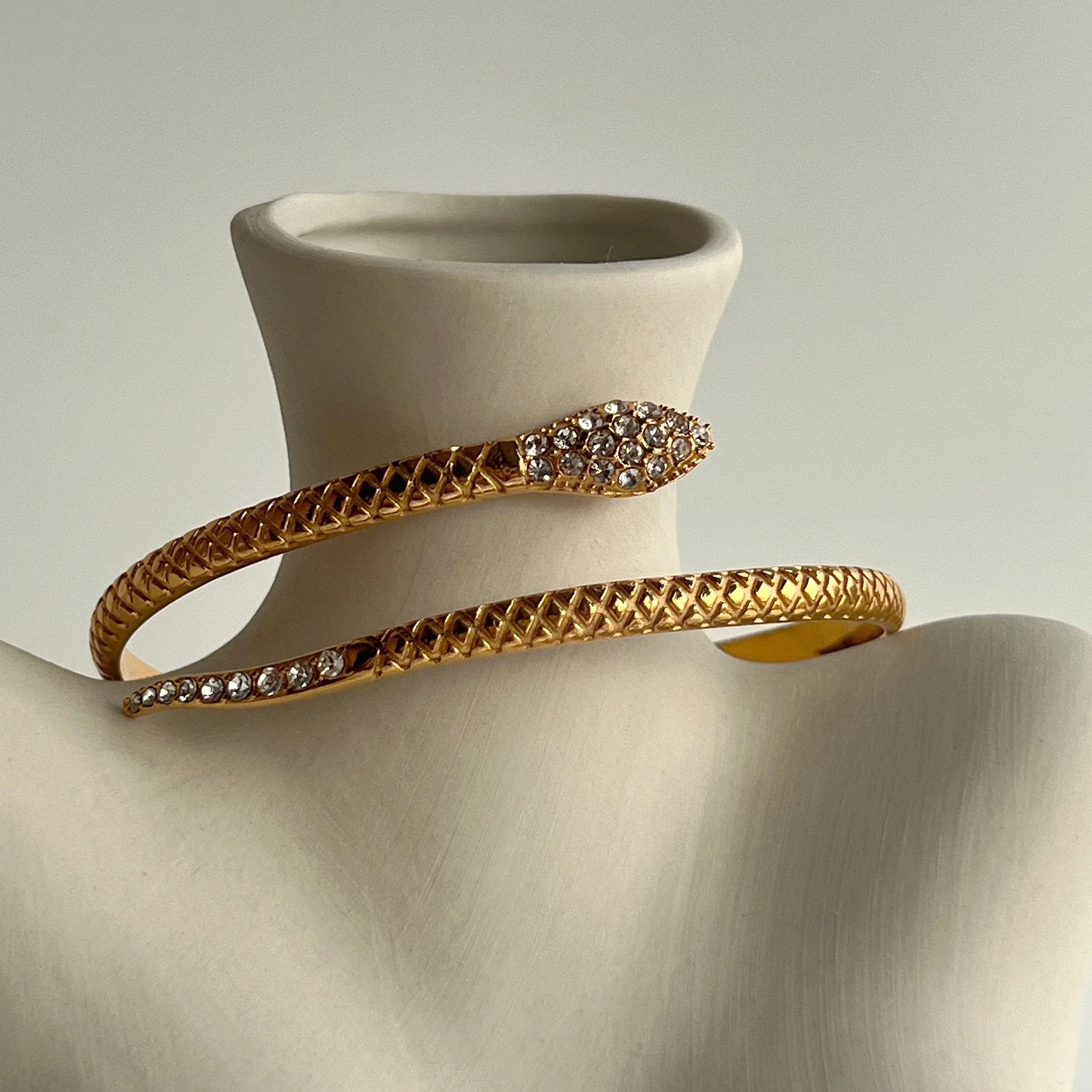DASEIN 18k Gold Plated 5a Zircon Snake Pattern Adjustable Bracelet Stainless Steel Jewelry Accessories for Women Bangle Gift