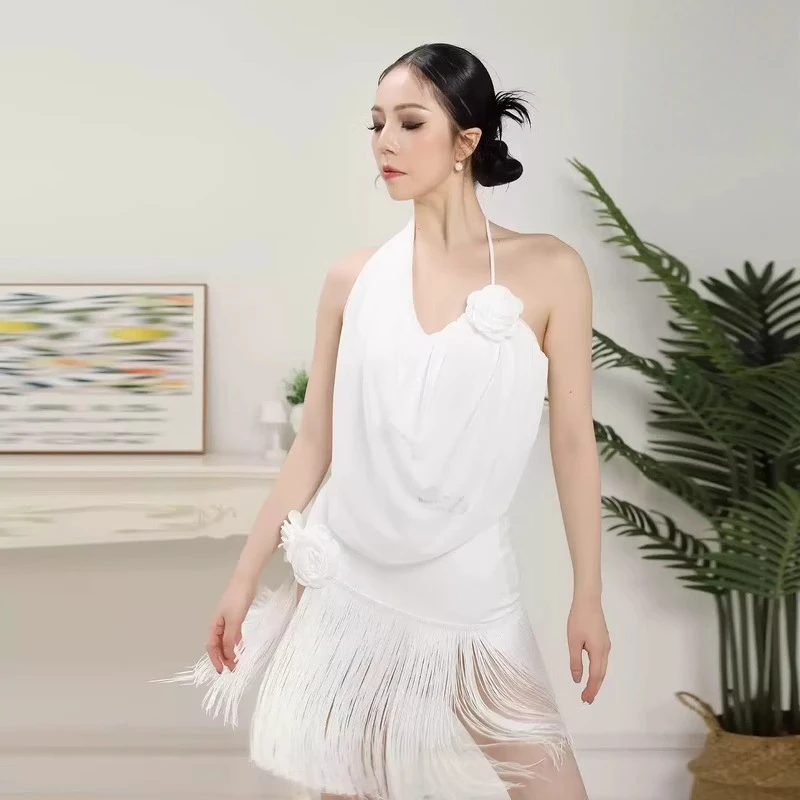 Latin Danswedstrijd Jurk Voor Vrouwen Bloem Halter Hals Tops Fringe Jurk Samba Cha Cha Kleding Wit Zwarte Rok Dans Jurk