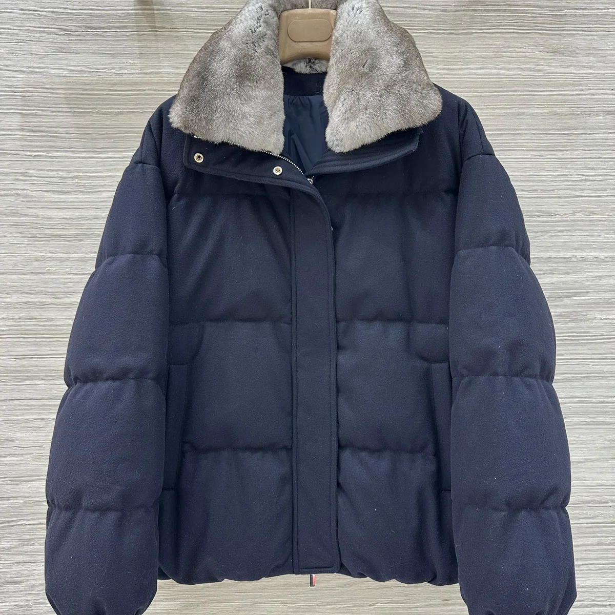 High Quality Women Short Down Jacket Big Collar Thick Warm Winter Outerwear lyt2610930