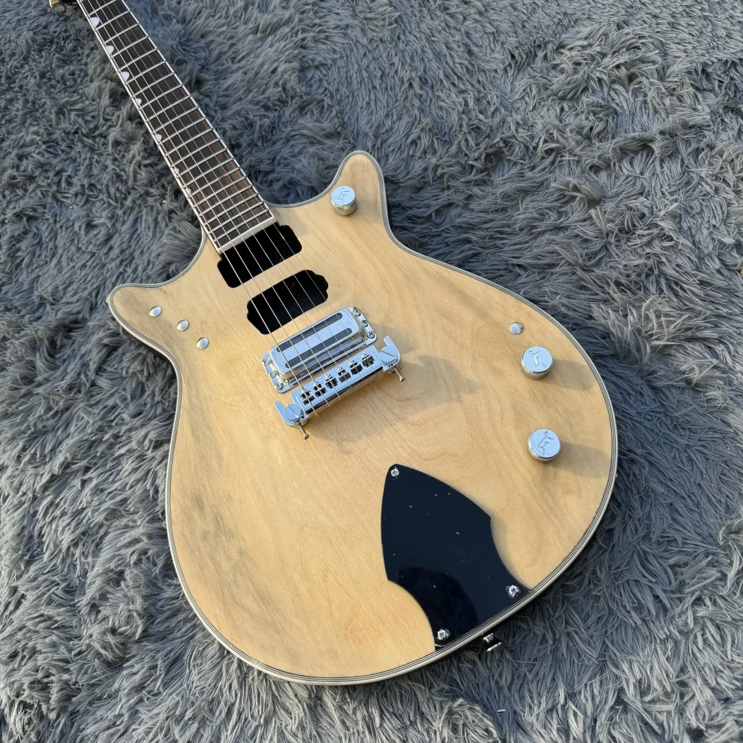 

Original wood color six string electric guitar basswood body maple neck Black panel Silver accessories factory original free shi