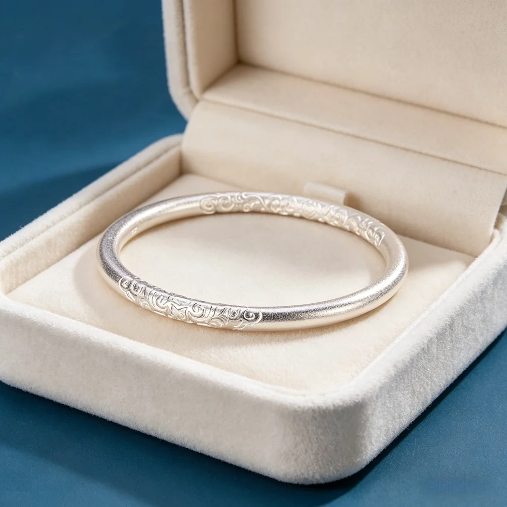 925 Sterling Silver Bangle for Women, Retro Carved Grass Pattern Bracelet, Vintage Style Jewelry, Daily Party Wear Gift for Her