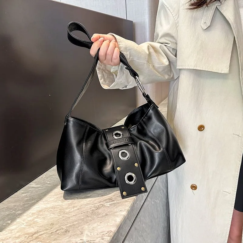 Korean Version of Rivet Splicing Urban Simple Versatile Underarm Bag Pu Heavy Industry Shoulder Bag Temperament Commuting 2026