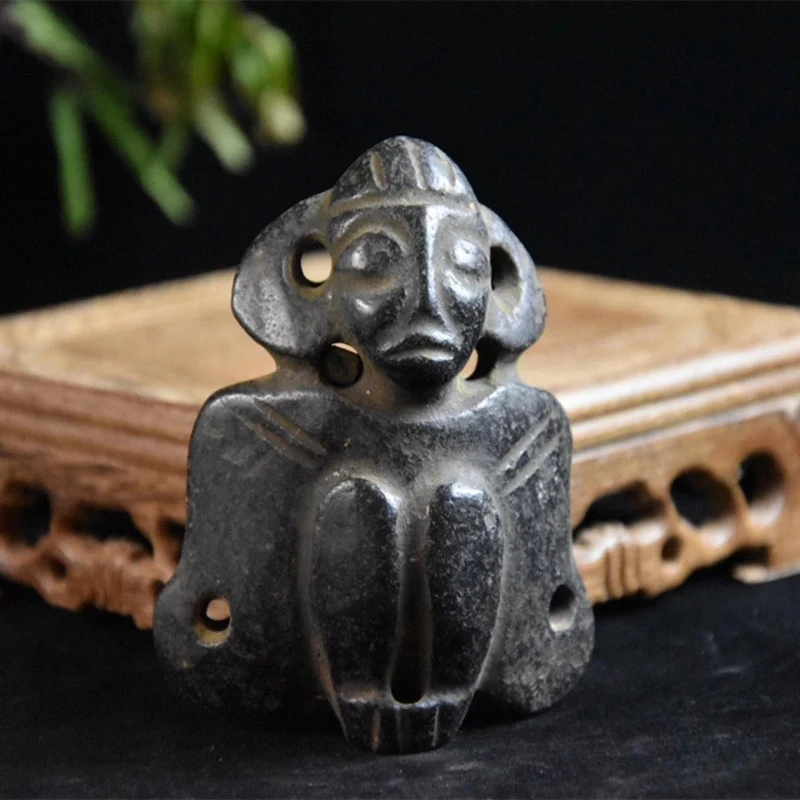 

Tibet Hongshan Culture Natural Meteorite Iron Old Man Noble Mascot Collection Pendant Jewelry Decoration Home Statue Gift