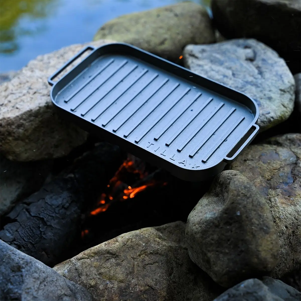 

Ultra-Light Mini Camping Grill – Portable, High-Tech Non-Stick for Hiking & Backpacking – Compact & Durable Outdoor Cooking