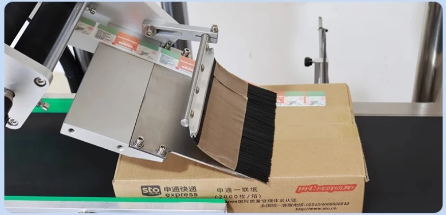Industrial Flat Surface Labeling Machine for Food Pharma and Cosmetic Industries Box Case Label Tape