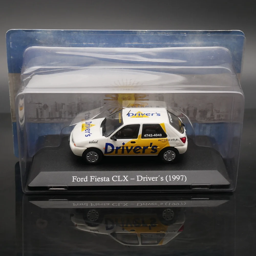 

Diecast Ixo 1:43 Scale Ford Fiesta CLX 1997 Ford Carnival Toy Car Alloy Car Model Collectible Toy Gift Souvenir Display Ornament