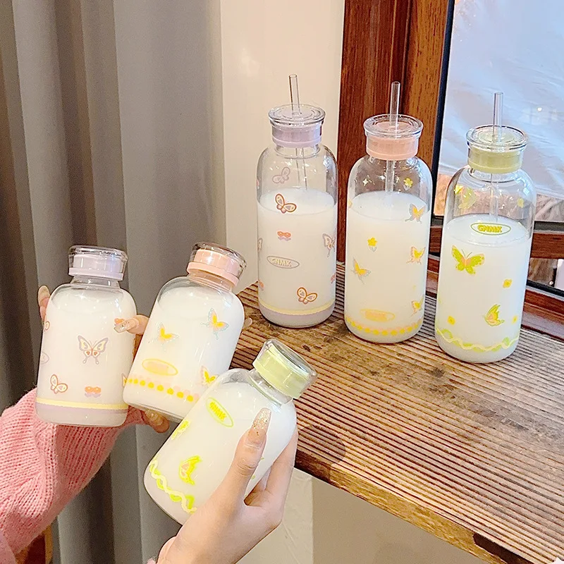 

New Cute Butterfly Glass Water Bottle With Straw Large Capacity Double Lid Leakproof School Outdoor Fruit Tea Drinking Water Cup