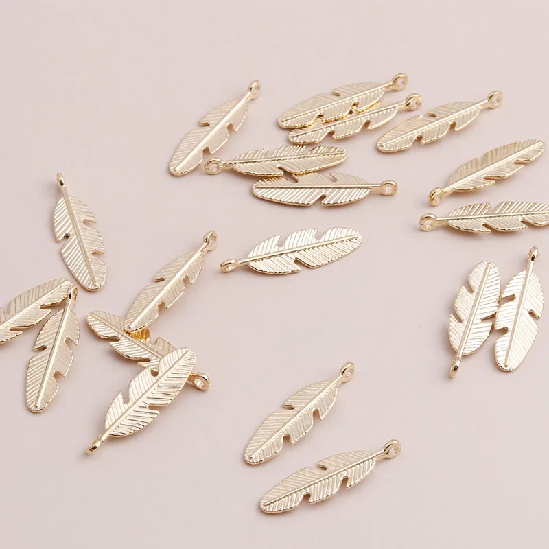 Leslie 20 Stück 27 x 7 mm goldfarbene Blatt-Anhänger, Feder-Charms für DIY-Armbänder, Halsketten, handgefertigten Schmuck, Zubehör – Detail 4