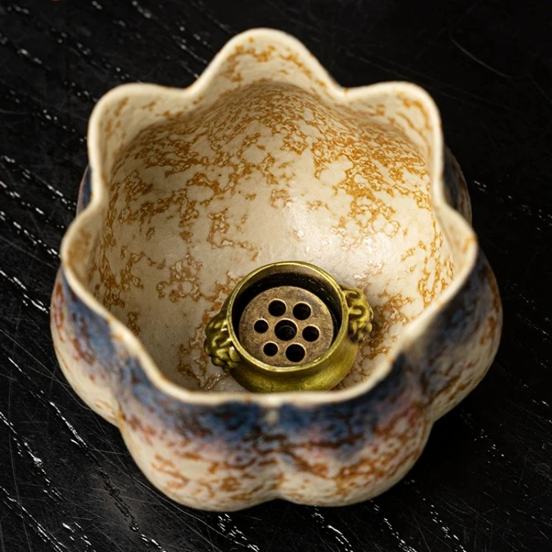 

Керамическая курильница в китайском стиле, сине-белая, с красными лепестками, из фарфора, для домашнего использования, для подношений в храме