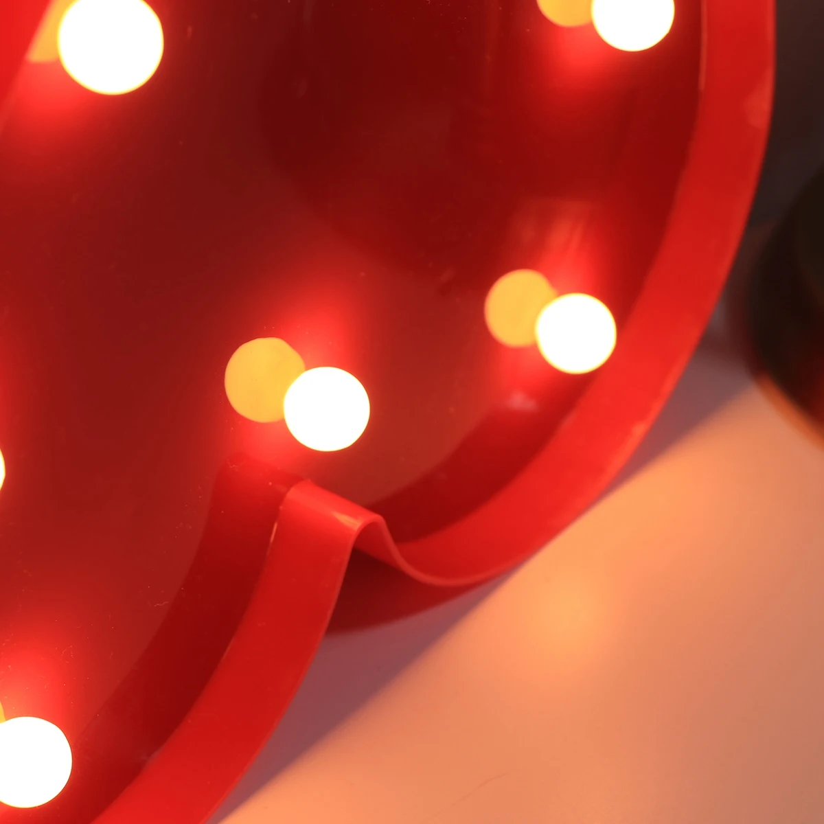 

6 Warm LED Heart Night Lights Romantic Desk Lamp Valentine Birthday Party Home Decor Small Night Light Love Heart