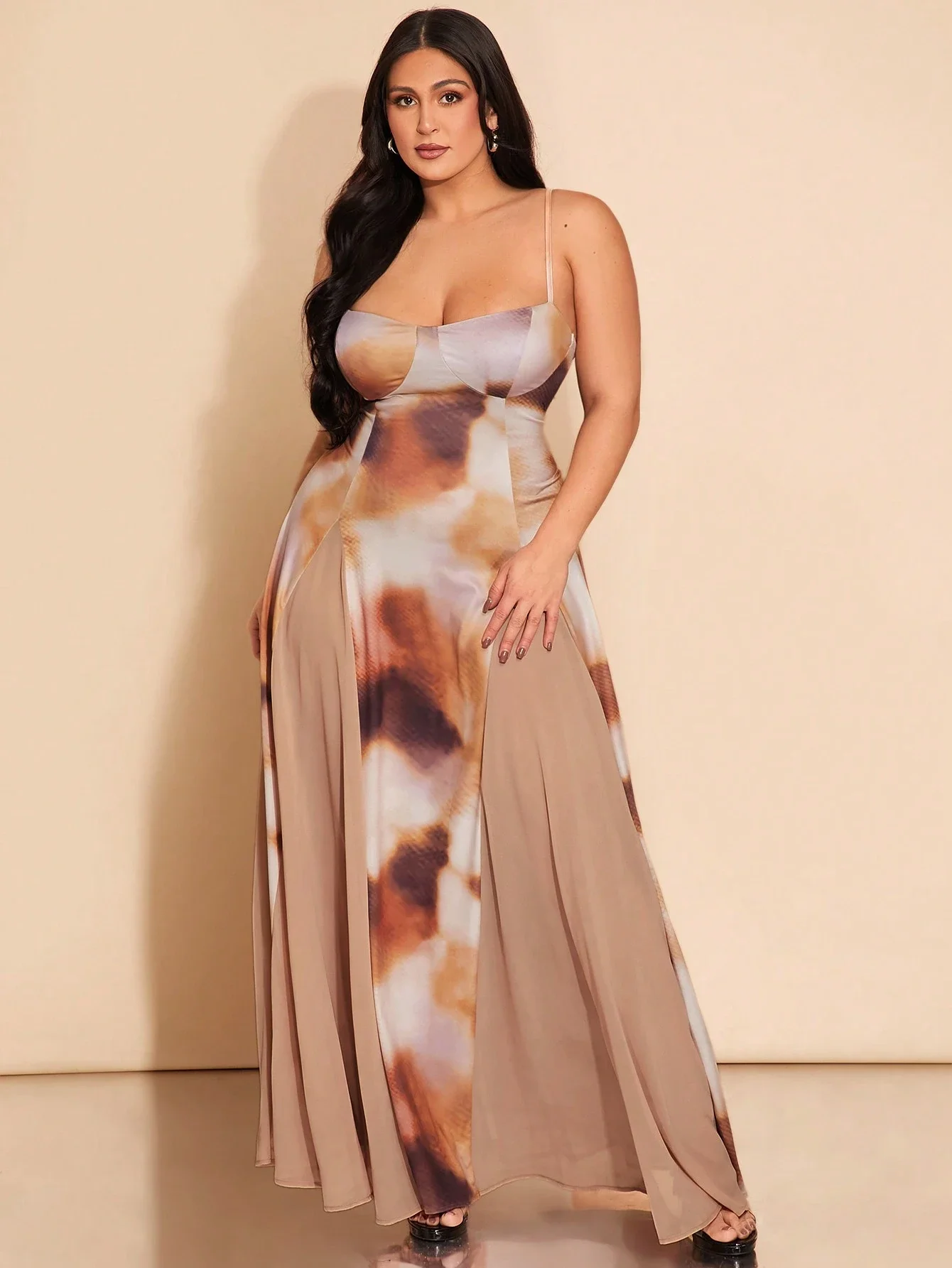 

Plus Size Women's Flowy Cami Maxi Dress With Abstract Tie-Dye Print For Evening Parties And Special Occasions