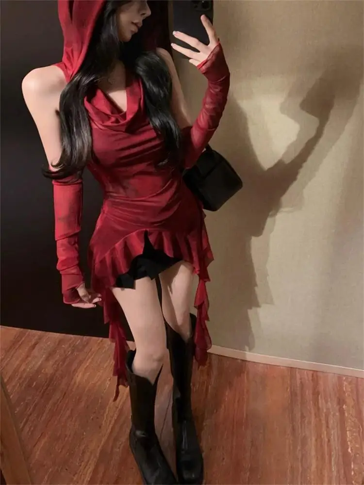 Rode mesh doorzichtige top streetwear T-shirt met capuchon onregelmatige ruches morsmouw tops voor dames sexy Y2k-kleding