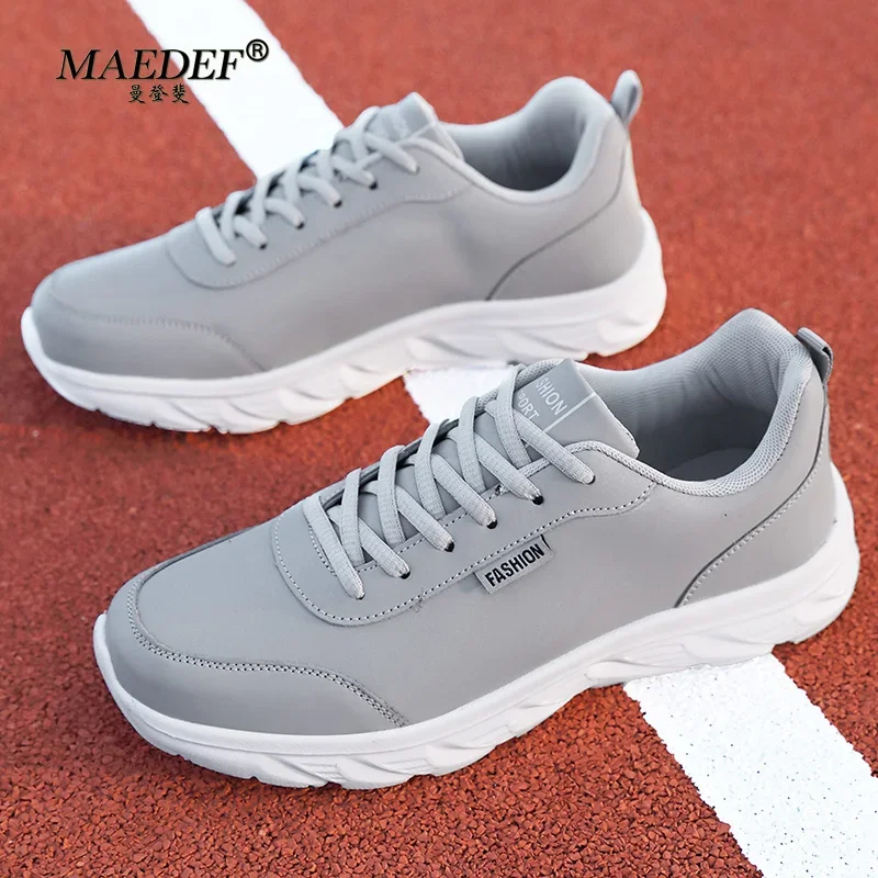 Baskets de sport en cuir imperméables pour hommes, chaussures de course, chaussures de marche légères, haute qualité, extérieur, rencontre sportive, mode