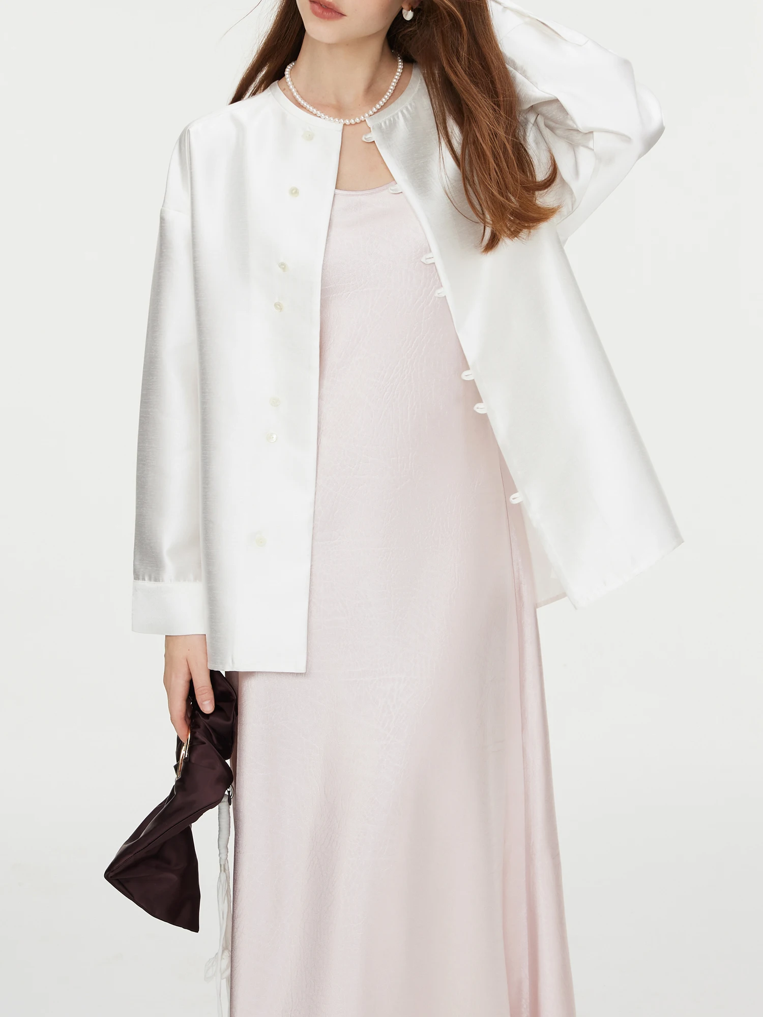 FSLE New Chinese Style Women Coats Temperament Pearlescent White Drop Shoulder Single Breasted Loose Coat 24FS13342